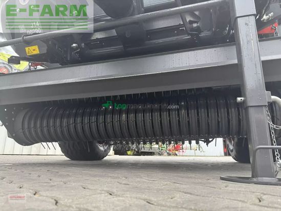 Empacadora gigant - Claas - variant 560 rc pro