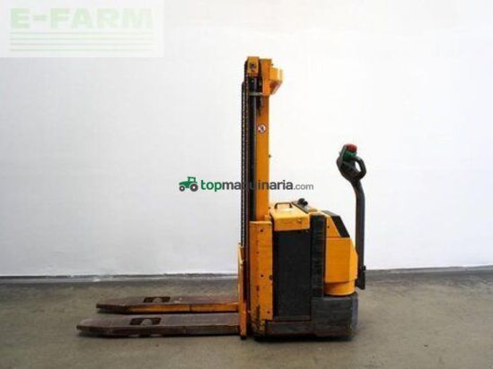 Elevadora - Jungheinrich - ejc16