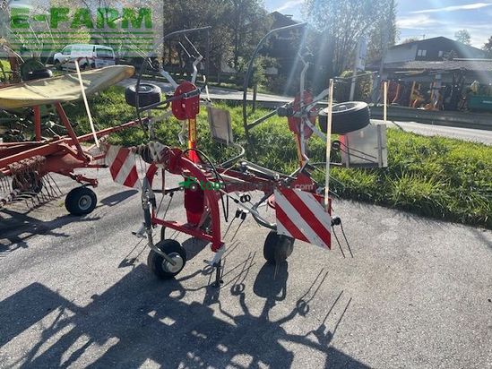 Henificador - Massey Ferguson - td404dn