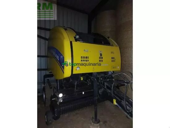 Empacadora gigant - New Holland - roll-belt180