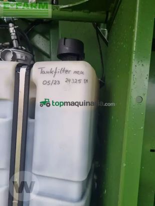 Empacadora gigant - Krone - comprima cv 150 xc