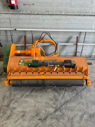 Trituradora SERRAT modelo T-1600