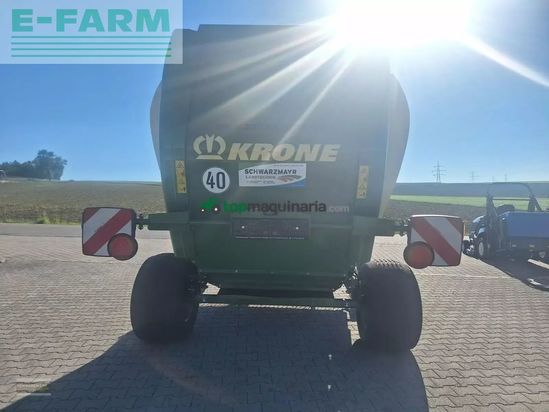 Empacadora gigant - Krone - comprima v 150 xc 17 messer