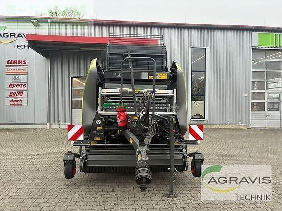 Empacadora gigant - Claas - variant 580 rc pro