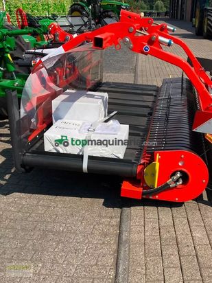 Rastrillo - Kuhn - merge maxx 442f bandschwader