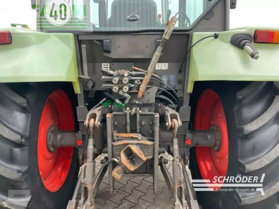 Tractor agrícola - Claas - celtis 426