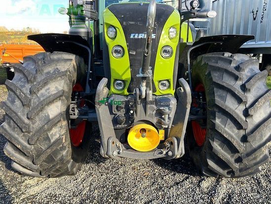 Tractor agrícola - Claas - arion 660 cmatic cebis cemis CMATIC CEBIS