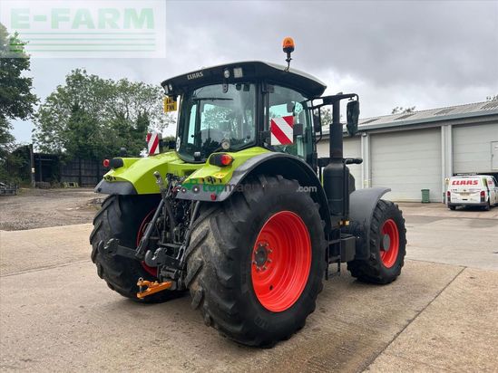 Tractor agrícola - Claas - ARION 640 CEBIS CEBIS