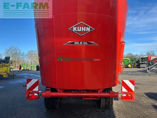 Remolqu esparcidor - Kuhn - profile 30.2 cl