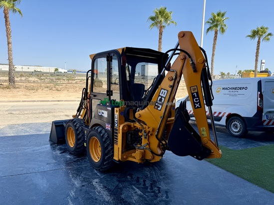 Mini Retro Mixta Jcb 1cx premium cabina cerrada 