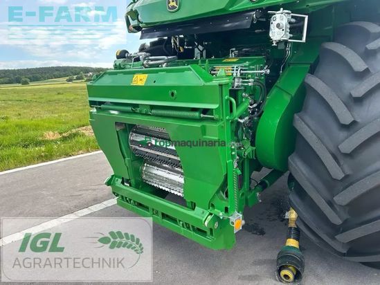 Cosechadora de Cereal - John Deere - 8200 i