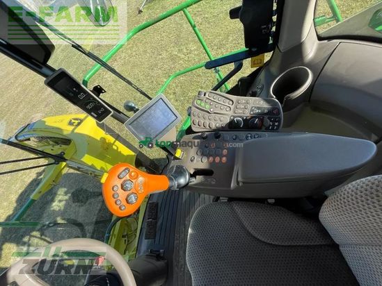 Cosechadora de Cereal - John Deere - 8300