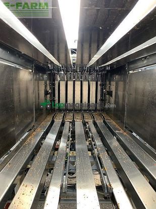 Empacadora gigant - Claas - quadrant 3300