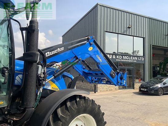 Tractor agrícola - New Holland - t6020 tractor (st27364)