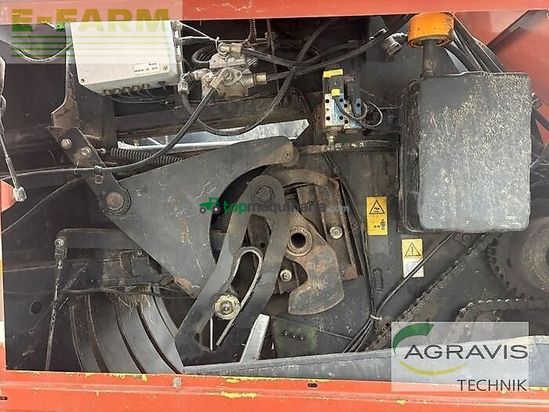 Empacadora gigant - New Holland - 4860