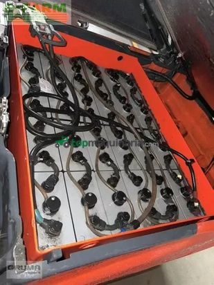 Elevadora - Linde - e 18 ph evo 386-02