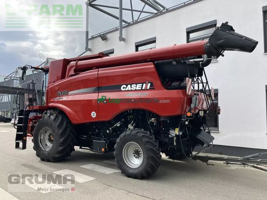 Cosechadora de Cereal - Case IH - 6140 axial-flow