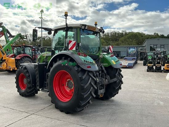 Tractor agrícola - Fendt - 724 profi plus tractor (st27635)