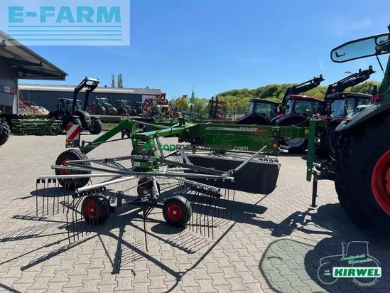 Rastrillo - Fendt - former 671