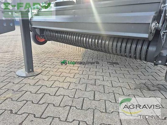 Empacadora gigant - Claas - quadrant 5200 evolution fc tandem