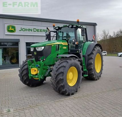 Tractor agrícola - John Deere - 6m 220