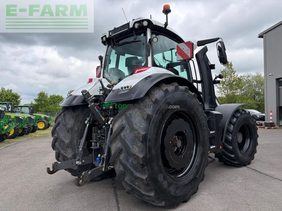 Tractor agrícola - Valtra - q305