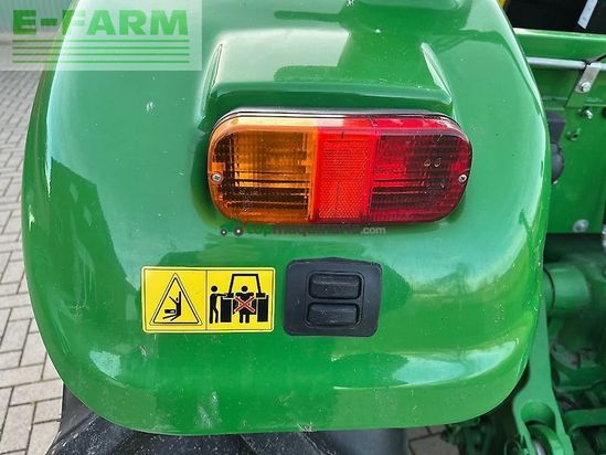 Tractor agrícola - John Deere - 5050e