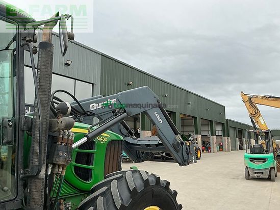 Tractor agrícola - John Deere - 6430 premium tractor (st25951)