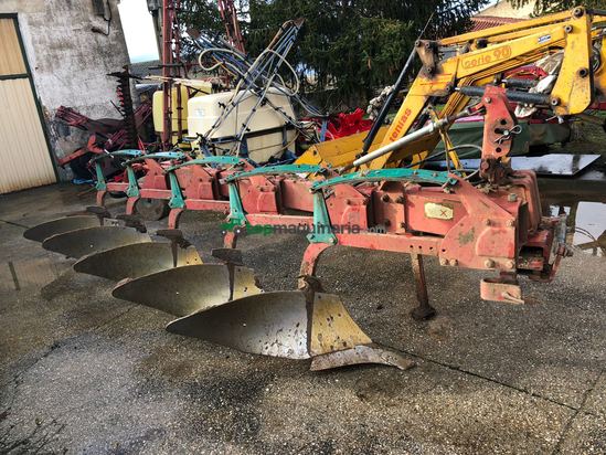 Arado Keverneland de 5 cuerpos  fijo 