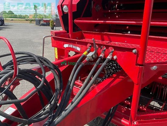 Empacadora gigant - Lely - rp 245