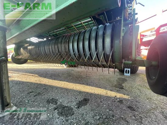 Empacadora gigant - Krone - comprima f 155 xc