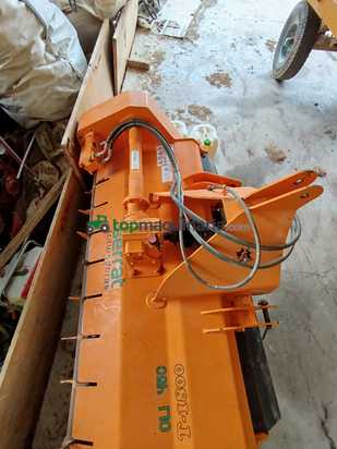 Trituradora forestal  Serrat modelo T-1800