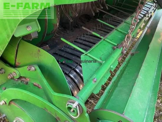 Empacadora gigant - John Deere - f440r