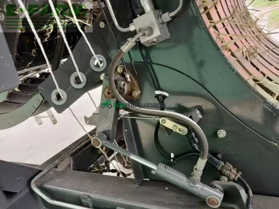 Empacadora gigant - Claas - quadrant 3400 rc