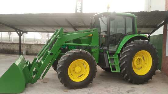 Tractor agrícola - John Deere - 6820 con pala 