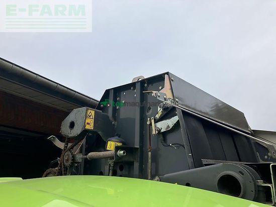 Empacadora gigant - Claas - variant 385