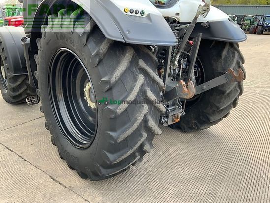 Tractor agrícola - Valtra - t235 versu tractor (st24702) Versu