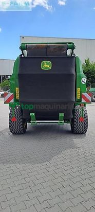 Empacadora gigant - John Deere - v 461 r