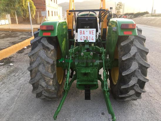 Tractor agrícola - John Deere - 2450F