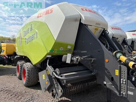 Empacadora gigant - Claas - quadrant 5300 fc t+st