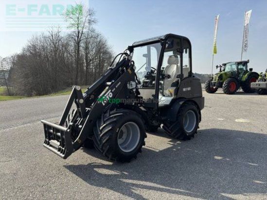 Minicargadora - Toyo - 839h