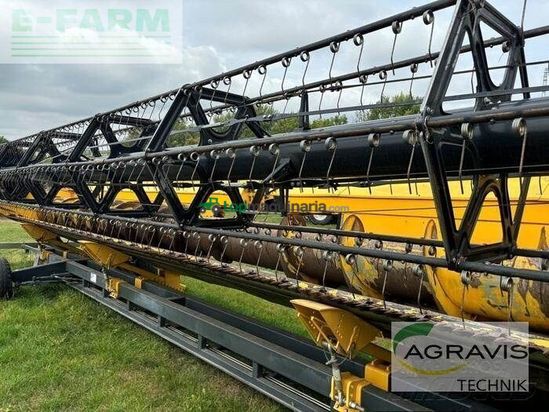 Cabezal - New Holland - varifeed 12,5 m hd