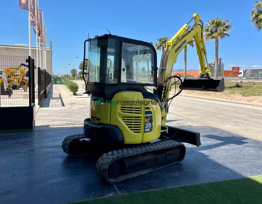 Excavadora  Komastu PC35MR-2