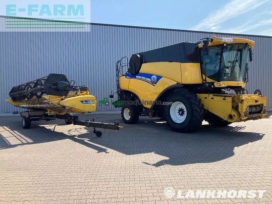 Cosechadora de Cereal - New Holland - cr 9080