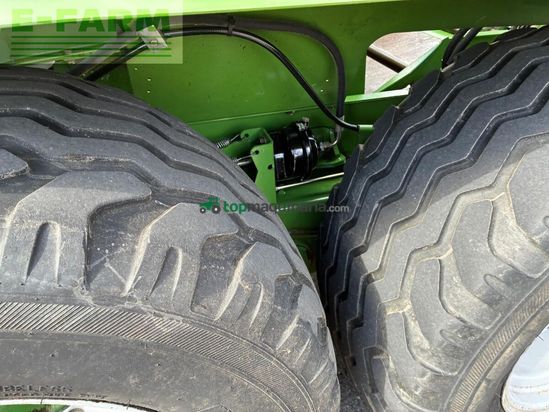 Empacadora gigant - Krone - comprima cv 150 xc