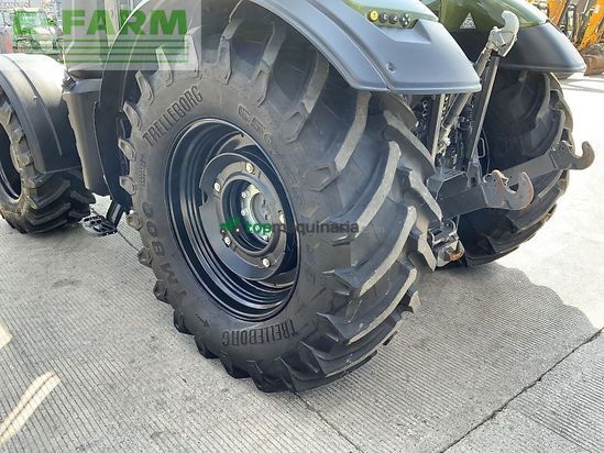 Tractor agrícola - Valtra - t175 versu telehandler (st24299) Versu