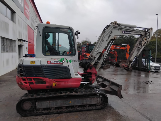 Miniexcavadora TAKEUCHI TB250