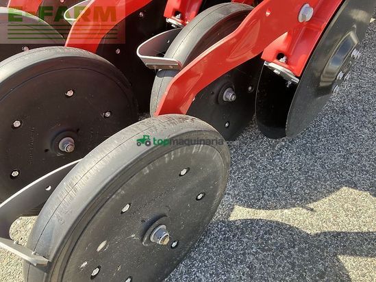 Sembradora - Pöttinger - lion 3040 + vitasem m 3000 add