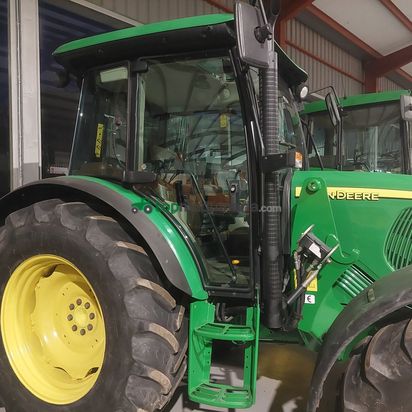 Tractor agrícola - John Deere - 5620 PREMIUM