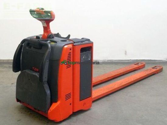 Elevadora - Linde - t 25 ap 131